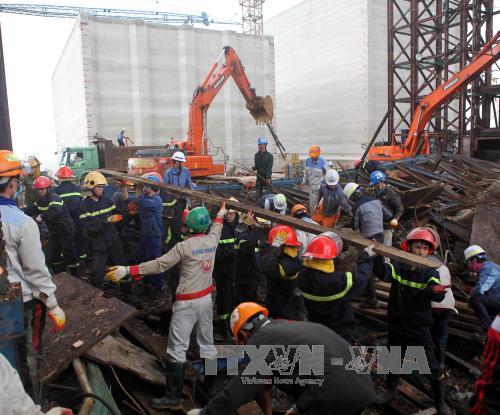 Cơ bản kết thúc tìm kiếm cứu nạn vụ sập giàn giáo ảnh 8